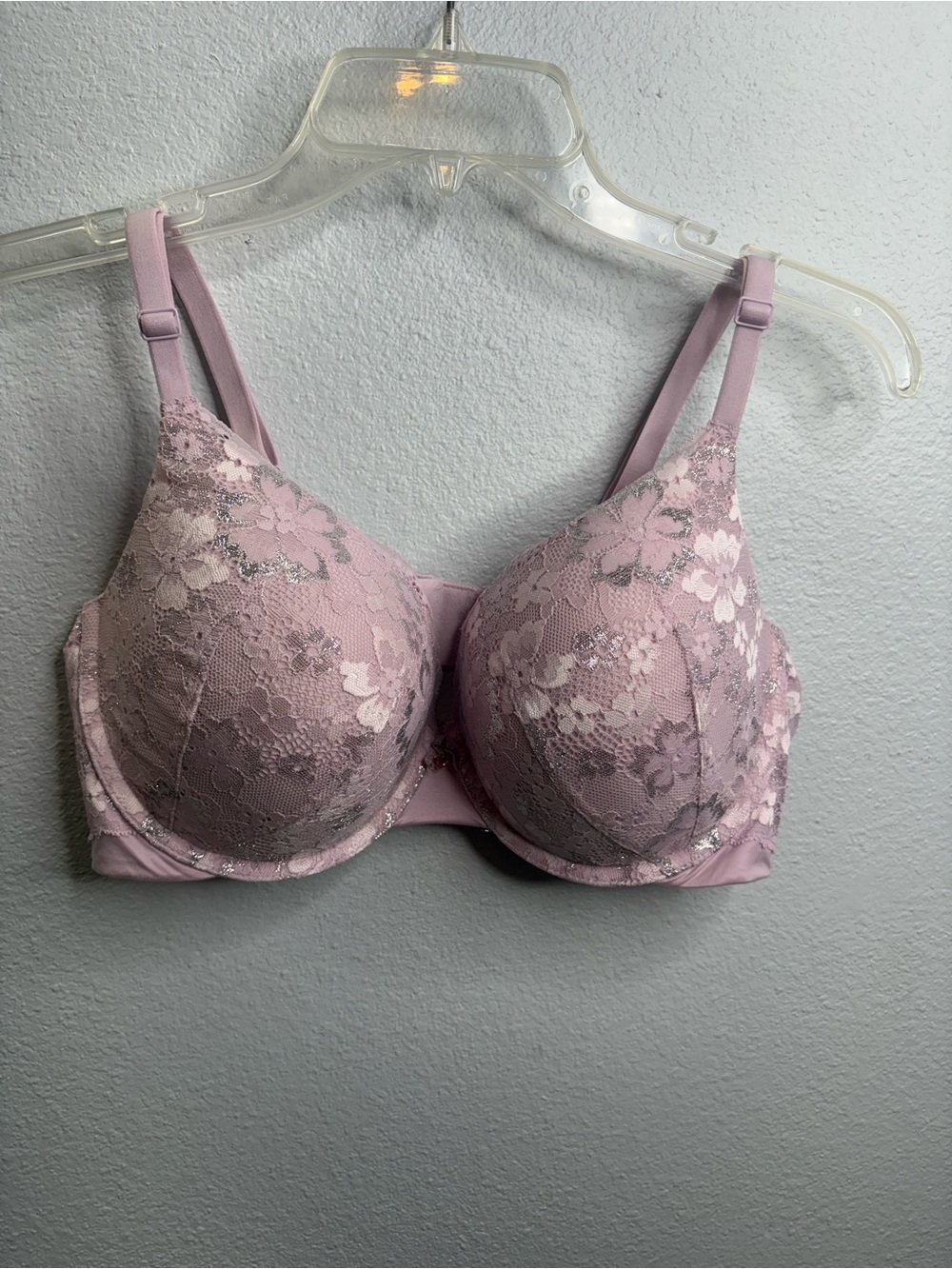 Victoria’s Secret Body By Victoria Perfect Shape Pink/Silver Bra 40C